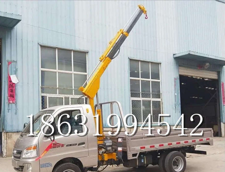 龙华区车载吊机小型履带吊绞盘油压随车吊出租车载吊机自走可移动式车载